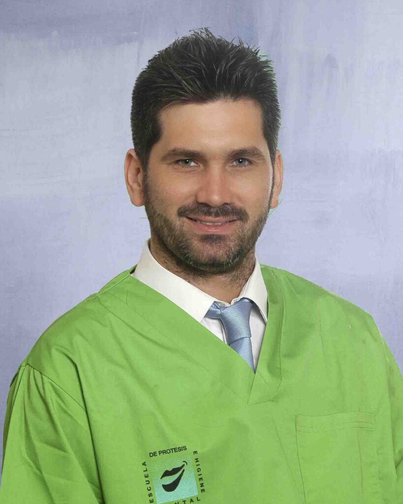 Luis Gustavo Robaina